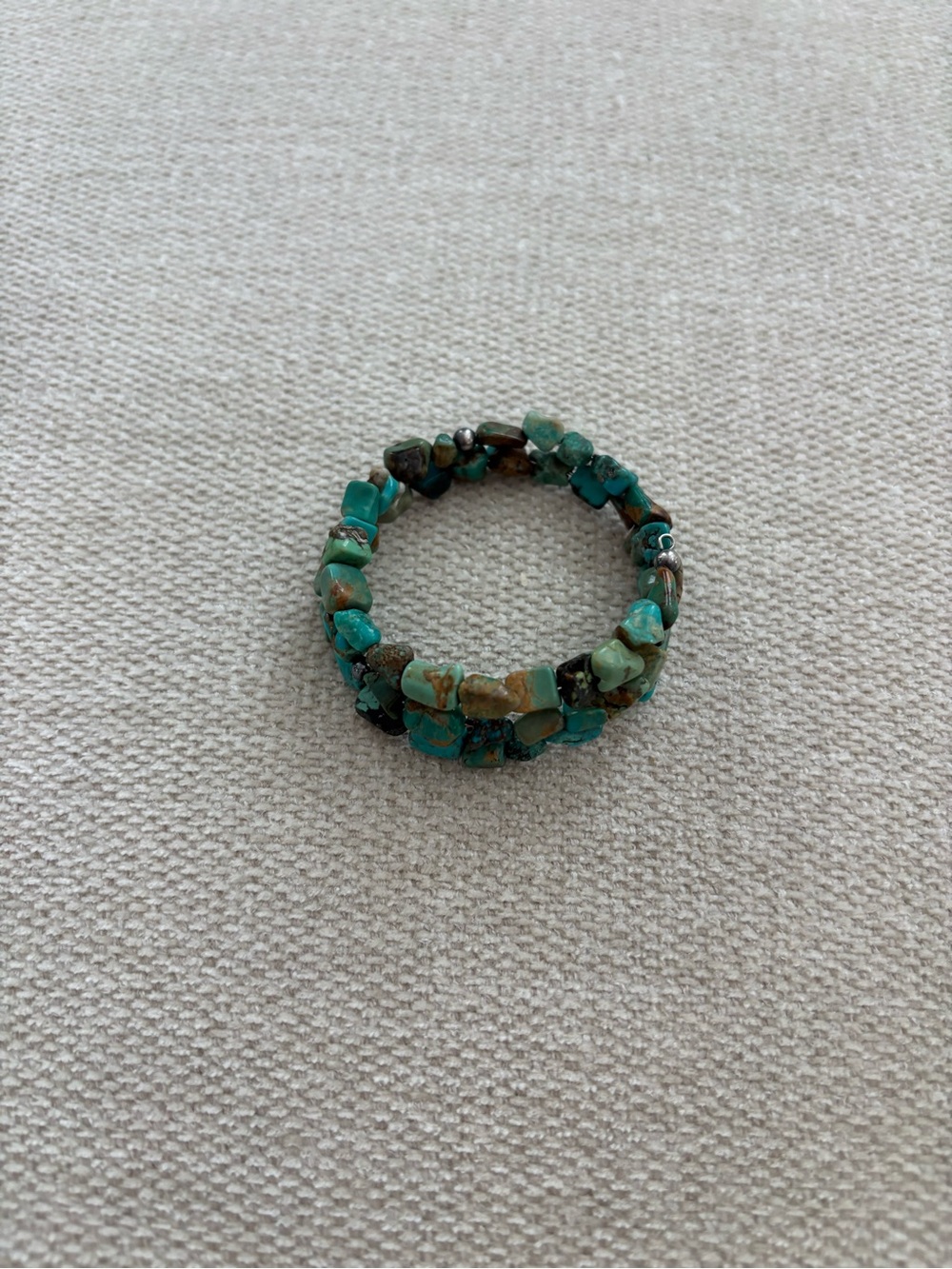 Turquoise Chip Stretch Bracelet for Women - Vibrant Blue-Green Beaded Stack